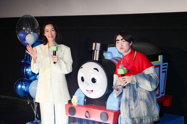 木村佳乃&イモトアヤコがママ友トーク『映画 きかんしゃトーマス いっしょに歌おう!ドレミファ♪ソドー島』初日舞台挨拶:フォトギャラリー