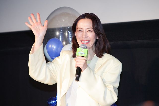 木村佳乃＆イモトアヤコがママ友トーク『映画　きかんしゃトーマス　いっしょに歌おう！ドレミファ♪ソドー島』初日舞台挨拶（2枚目）