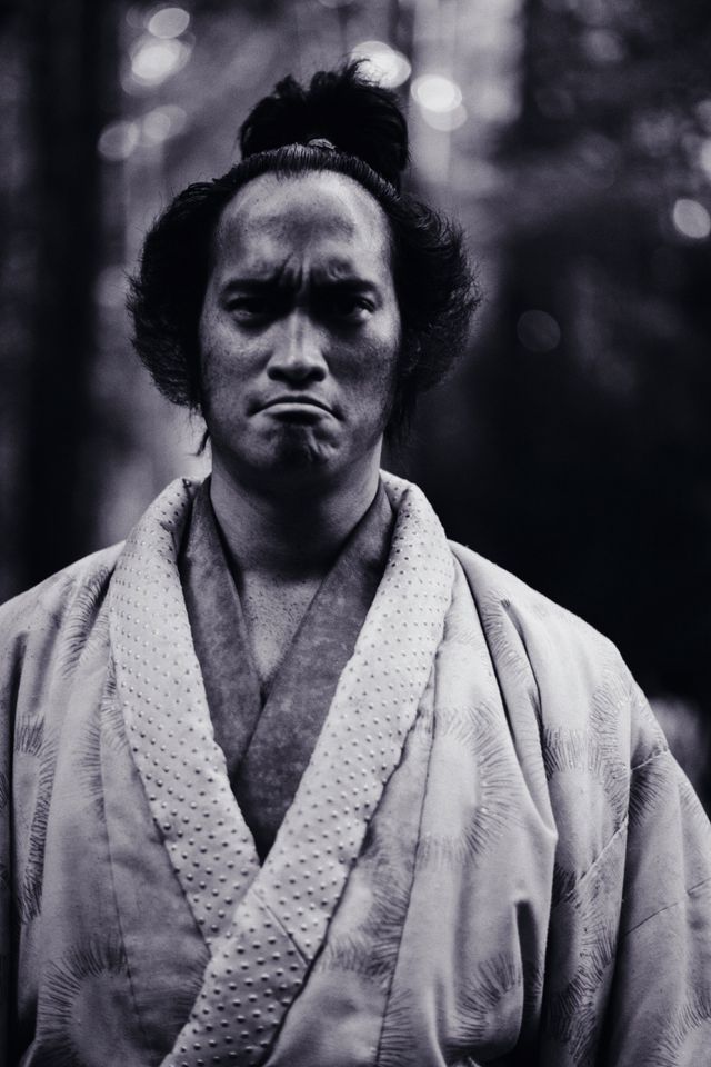 八犬士キャストの貴重なモノクロオフショット！＜全13点＞（6枚目）