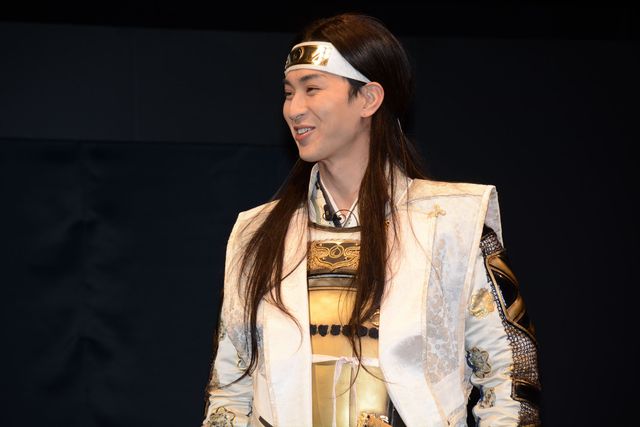 有村架純が“桃ちゃん”のカノジョに！au新CM発表会（3枚目）