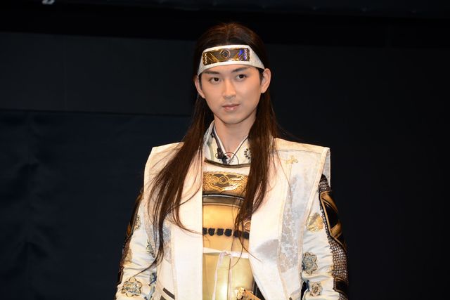 有村架純が“桃ちゃん”のカノジョに！au新CM発表会（4枚目）