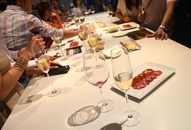 投資ワインに魂はない！　ボルドーの厳しい現実にドキュメンタリー監督が苦言　画像ギャラリー（2枚目）