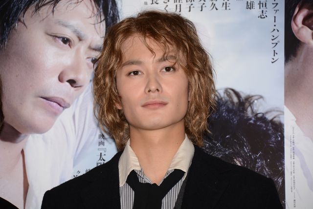 岡田将生がランボーに！舞台「皆既食～Total Eclipse～」一部上演フォトギャラリー（8枚目）