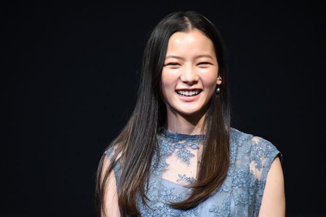 『コンフィデンスマンJP』長澤まさみは背中で語るリーダー！小手伸也が絶賛（16枚目）