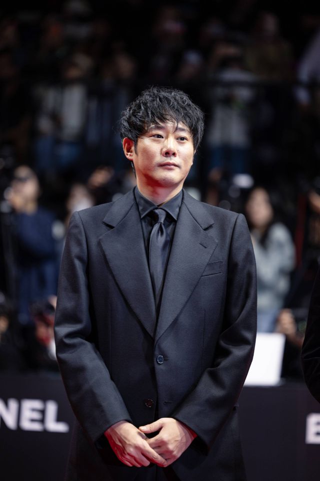 横浜流星、釜山国際映画祭レッドカーペットに登場！（5枚目）