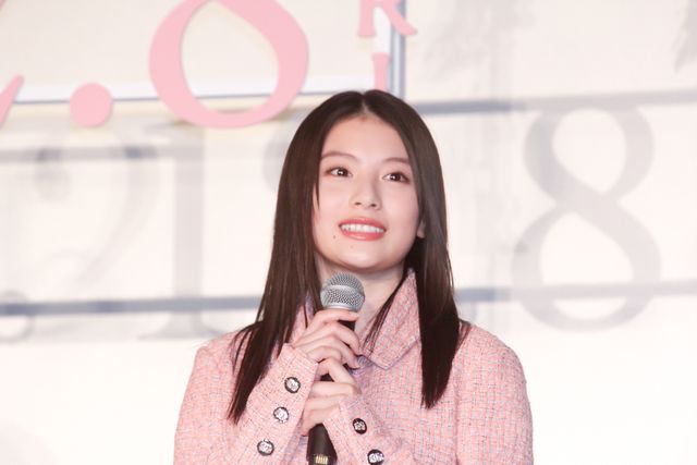 福山雅治がサプライズで登場！福原遥、水上恒司ら『あの花が咲く丘で、君とまた出会えたら。』完成披露舞台挨拶（18枚目）