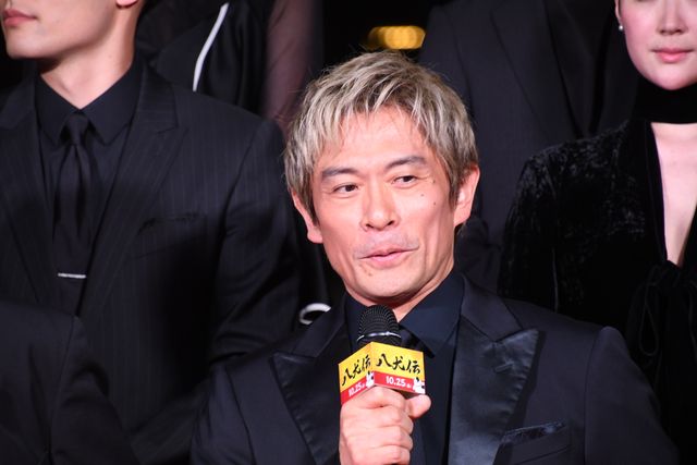 美の渋滞！『八犬伝』レッドカーペットの模様（49枚目）