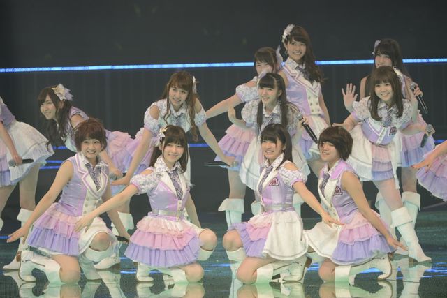 AKB48「AKB48グループ臨時総会～白黒つけようじゃないか！～」フォトギャラリー（14枚目）