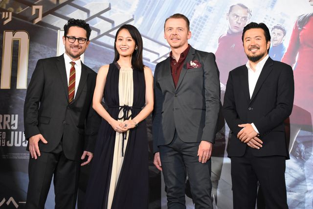 サイモン・ペッグ、熱烈ファンサービス！『スター・トレック BEYOND』のジャパンプレミアフォトギャラリー（3枚目）