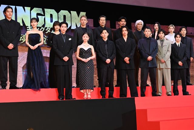 観客約4200人！山崎賢人・吉沢亮・橋本環奈・小栗旬らキャスト16名集結『キングダム　魂の決戦』ワールドプレミア（26枚目）