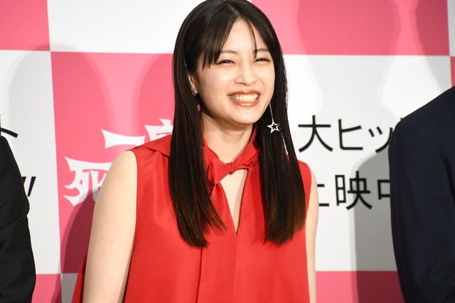 吉沢亮、刈り上げがキュート！『一度死んでみた』公開初日記念ミサ（5枚目）