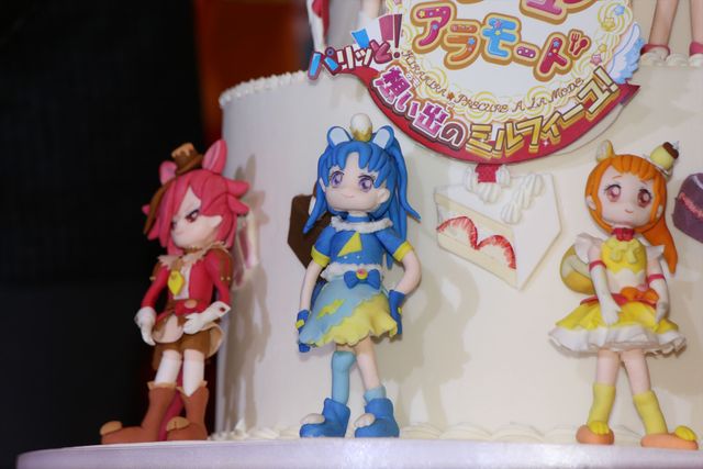 プリキュアケーキで大ヒット祝福するも…？（22枚目）