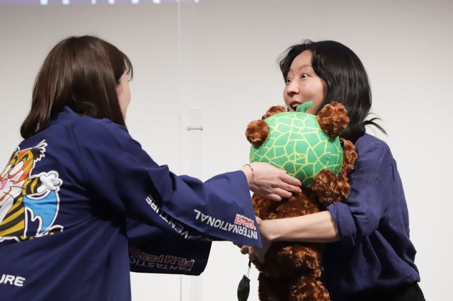 「鎌倉殿の13人」も話題の堀田真由ら登壇！ゆうばり国際ファンタスティック映画祭2022オープニングセレモニー（10枚目）