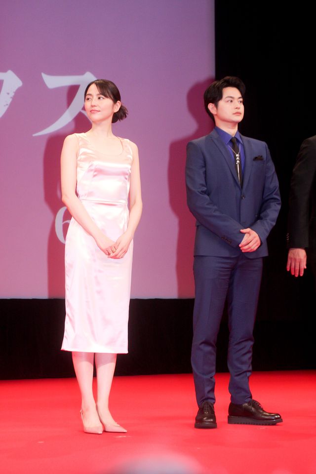 長澤まさみ、艶やかドレスで魅了！瀬戸康史らと『ドールハウス』ジャパンプレミア（2枚目）