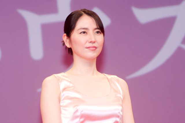 長澤まさみ、艶やかドレスで魅了！瀬戸康史らと『ドールハウス』ジャパンプレミア（4枚目）