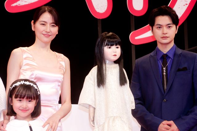 長澤まさみ、艶やかドレスで魅了！瀬戸康史らと『ドールハウス』ジャパンプレミア（7枚目）