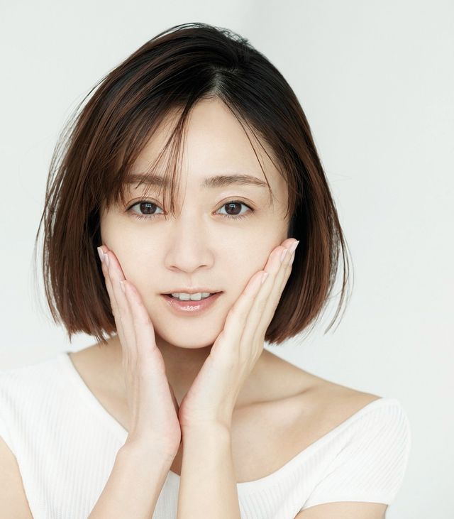 奇跡の38歳・安達祐実が美しい【5枚】（5枚目）