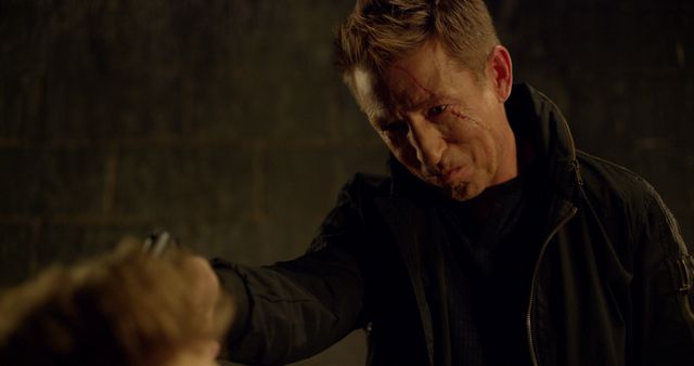 拷問装置に囚われた仲間を制限時間内に救出できるのか…？『＃フォロー・ミー』（5枚目）