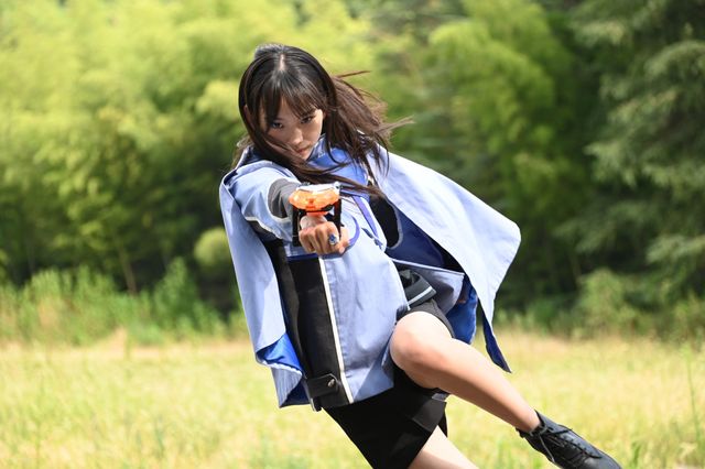 「仮面ライダーガッチャード」りんねのアクションも！第3話場面カット：フォトギャラリー