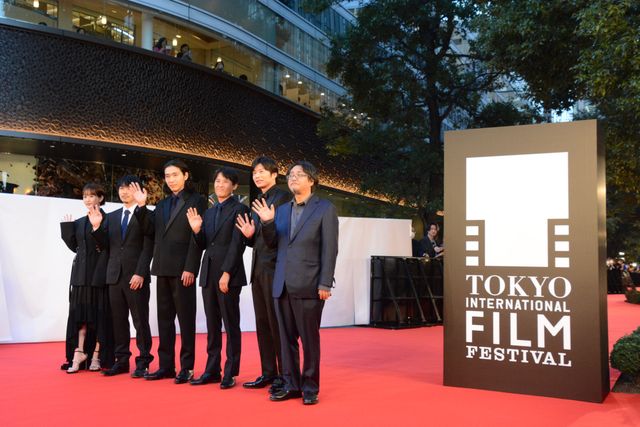 前田敦子が美脚ちらり！田中圭、柄本佑らTIFFシリーズ（7枚目）