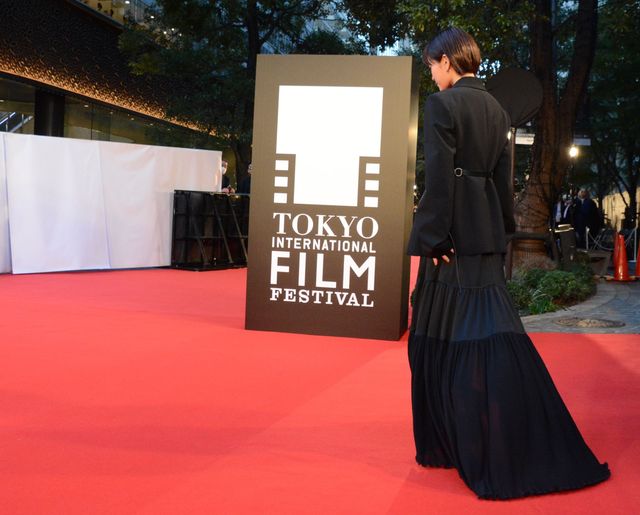 前田敦子が美脚ちらり！田中圭、柄本佑らTIFFシリーズ（8枚目）