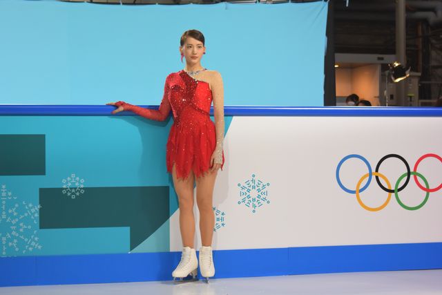 綾瀬はるか、フィギュアスケート選手に変身！（2枚目）