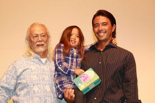 マイク眞木、次男・真木勇人、孫・りりかちゃんと登場！映画『海賊じいちゃんの贈りもの』イベントフォトギャラリー（6枚目）