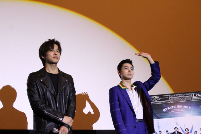 菅田将暉＆松坂桃李、仲良く大阪へ！（18枚目）