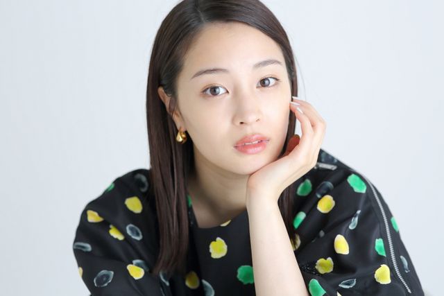 広瀬すず『流浪の月』インタビュー撮り下ろしカット（4枚目）