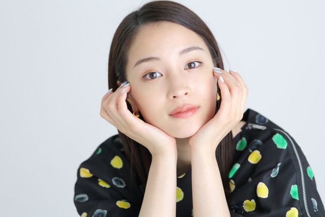 広瀬すず『流浪の月』インタビュー撮り下ろしカット（6枚目）