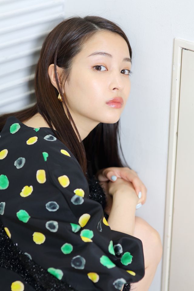 広瀬すず『流浪の月』インタビュー撮り下ろしカット（11枚目）