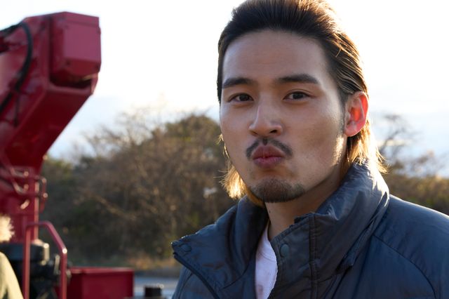 映画『OUT』クールな場面写真＆ギャップ萌えオフショット（2枚目）