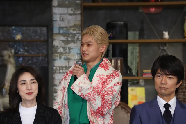 天海祐希、松下洸平ら登壇！ドラマ「合理的にあり得ない～探偵・上水流涼子の解明～」制作発表会見（10枚目）