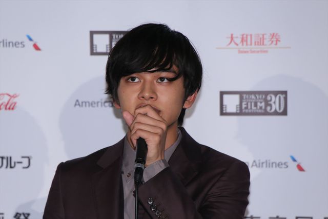 ちょっぴりセクシーな石橋杏奈＆笑顔がステキな松岡茉優！『勝手にふるえてろ』東京国際映画祭会見（7枚目）