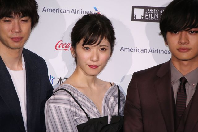 ちょっぴりセクシーな石橋杏奈＆笑顔がステキな松岡茉優！『勝手にふるえてろ』東京国際映画祭会見（9枚目）