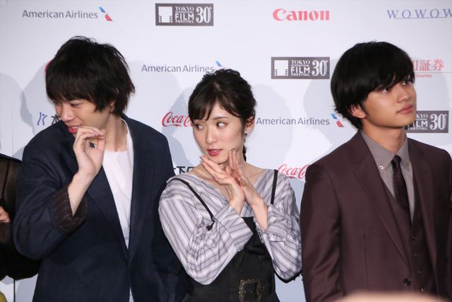 ちょっぴりセクシーな石橋杏奈＆笑顔がステキな松岡茉優！『勝手にふるえてろ』東京国際映画祭会見（11枚目）