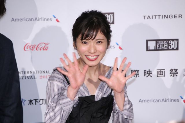 ちょっぴりセクシーな石橋杏奈＆笑顔がステキな松岡茉優！『勝手にふるえてろ』東京国際映画祭会見（15枚目）