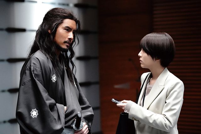 浜辺美波、赤楚衛二、野村萬斎ら『もしも徳川家康が総理大臣になったら』場面写真＜15枚＞：フォトギャラリー