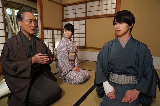 横浜流星と観月ありさ、美しすぎる親子役！「私たちはどうかしている」第3話場面カット（4枚目）