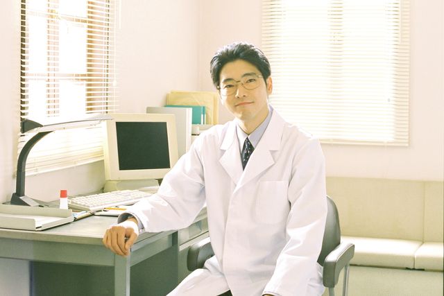 柄本佑主演『心の傷を癒すということ』場面カット（9枚目）