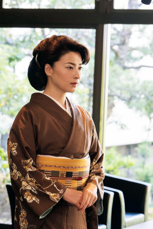 『レディ加賀』女優陣の艶やかな着物姿（2枚目）