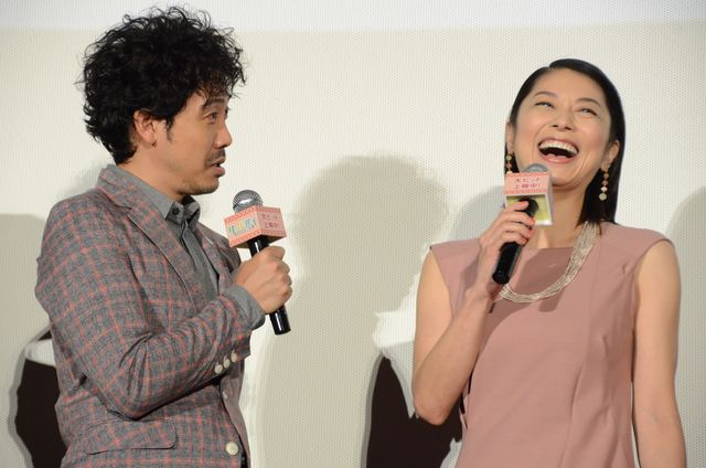 大泉洋×小池栄子『グッドバイ～嘘からはじまる人生喜劇～』公開記念舞台あいさつ（9枚目）