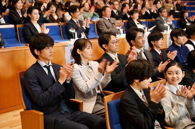 御上に試練が…「御上先生」第5話場面写真【ネタバレあり】（26枚目）