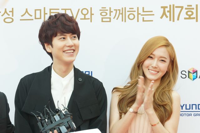 SUPER JUNIORキュヒョン、少女時代ジェシカ、人気スター賞を受賞！＜韓国JPICTURES＞（3枚目）