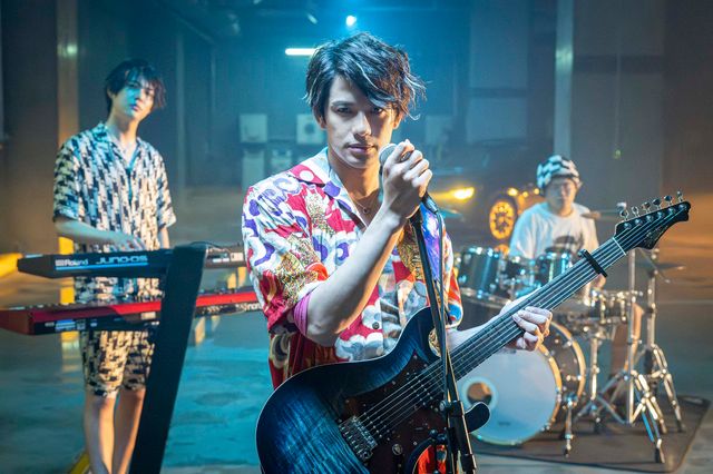 「パリピ孔明」森崎ウィン演じる人気バンド・JET JACKET：フォトギャラリー