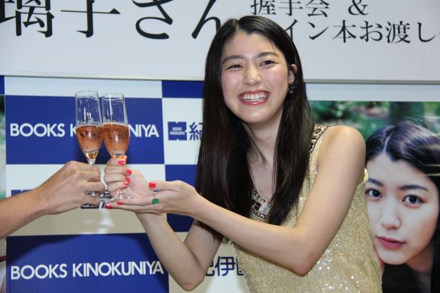 写真集「RICO DAYS」発売記念イベント（7枚目）