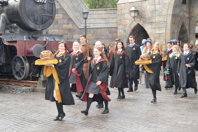 マルフォイ＆ルーナも来日！USJ「ハリポタ」オープン記念式典ギャラリー（20枚目）