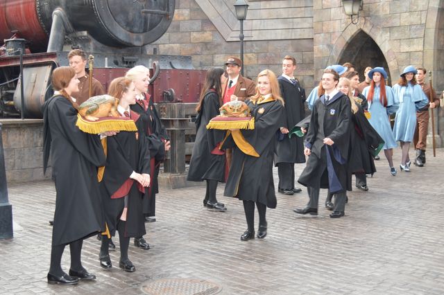 マルフォイ＆ルーナも来日！USJ「ハリポタ」オープン記念式典ギャラリー（21枚目）