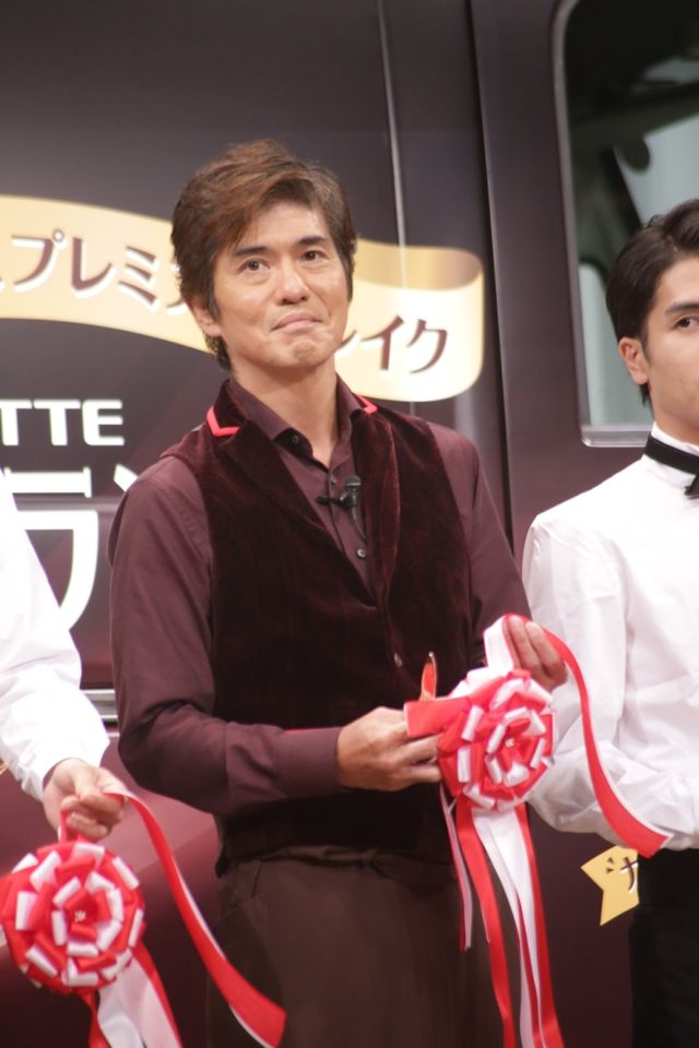 佐藤浩市、イケメンたちと北陽をおもてなし！フォトギャラリー：フォトギャラリー