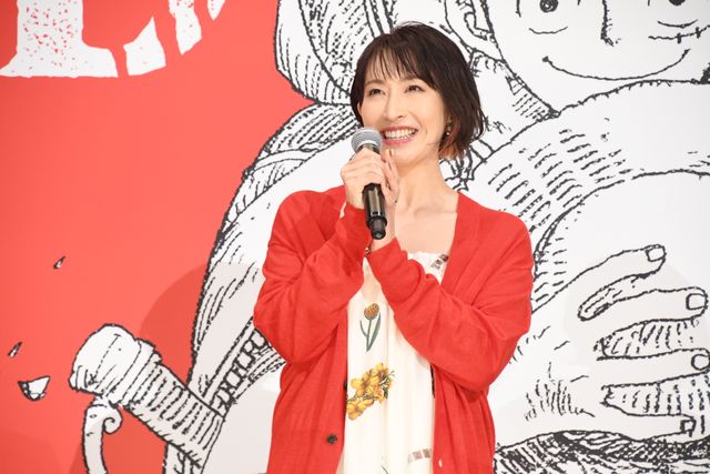 『ONE PIECE』ルフィ役・田中真弓が68歳に！麦わら帽子イメージの花束で祝福（3枚目）